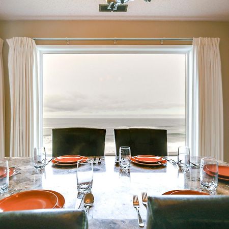 Lincoln City Condo Pool Access, Walk To Beach! Exterior photo